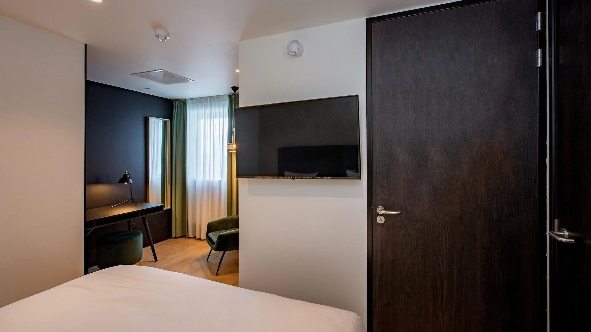 The James Rotterdam Hotel